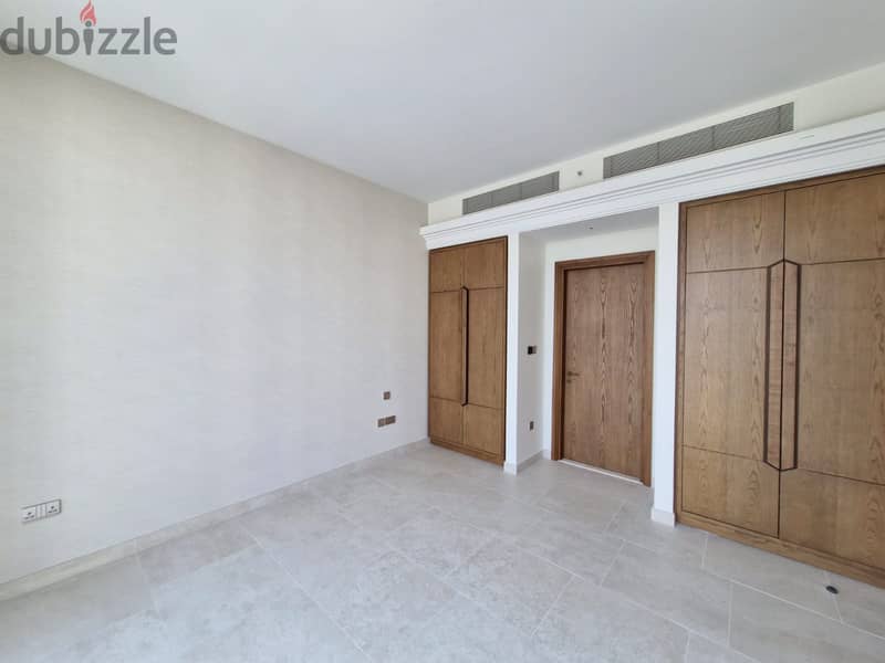 1 BR Majestic Apartment – Mandarin Residence in Shatti (Top Floor) 5