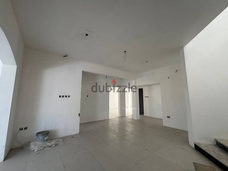 Commercial Villa for Rent – Madinat Sultan Qaboos | PPC165 6