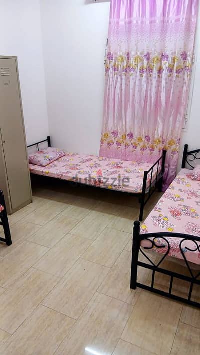 ladies Bed space, 10+ facility,