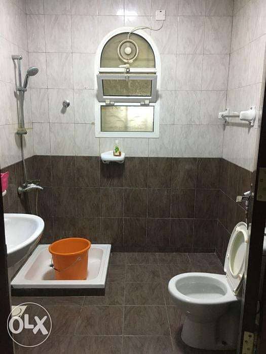 Single Room Available  - 70 OMR Inlcuding Electricity ,Water & Wifi. 4