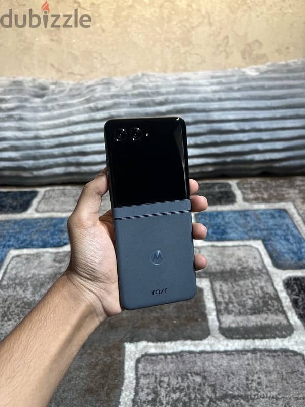 Motorola Razr 50 (256GB) for Sale or Exchange 5