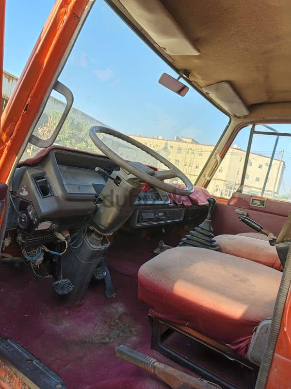 NISSAN 1991 3