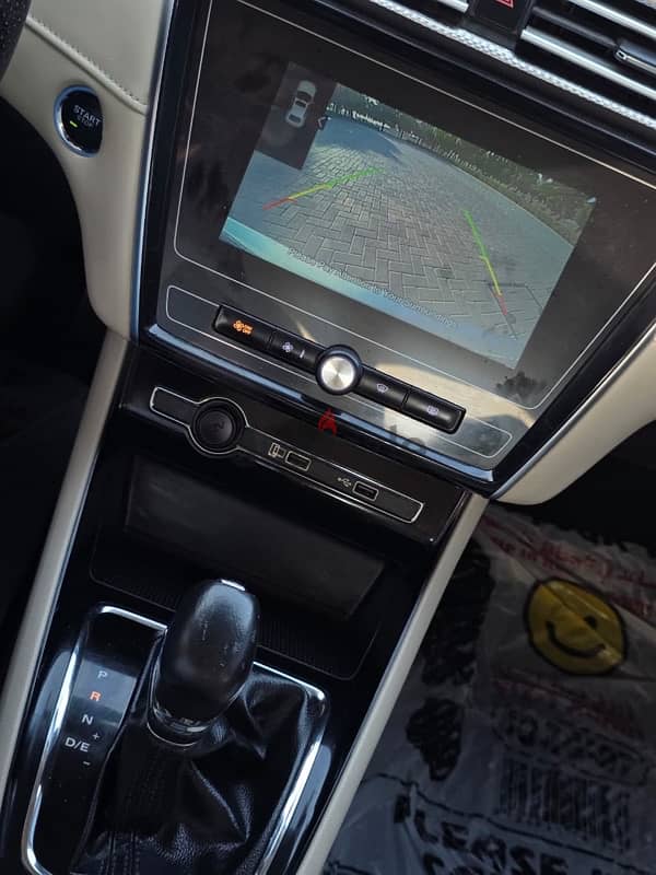 SPECIAL OFFER MG5 WITH A SCREEN FOR RENT MONTHLY 180 OMR 4