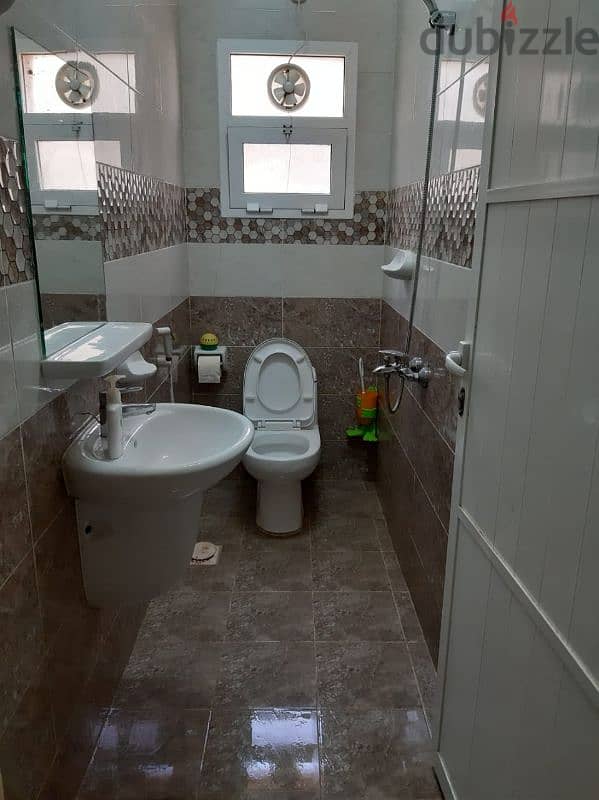 Sharing Accommodation for Bachulors Behind Halal Market Qurum 1