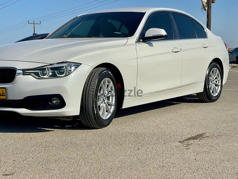 BMW 3-Series 201865191408156801121