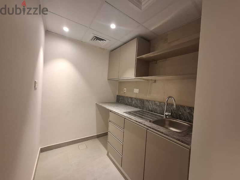 Commercial Space for Rent in Salam Gate– 493 SQM – Shell&CorePPC168 3