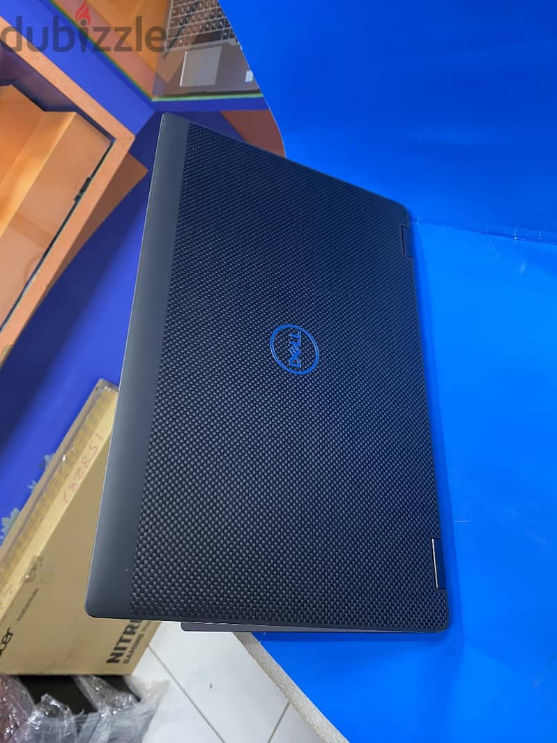DELL X360 TOUCH SCREEN CORE i7 8GB RAM 512GB SSD 10th GENERATION 9