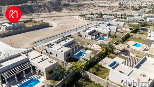 Beautiful 2-Bedroom Farmhouse for Sale in Jebel Sifah – Golf View