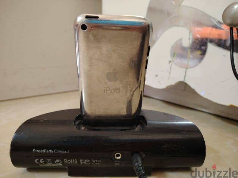 Apple I pad 32gd good wet spekers 1