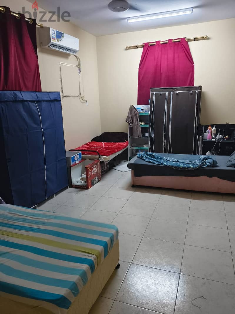 Bed space available for indian bachelors 6