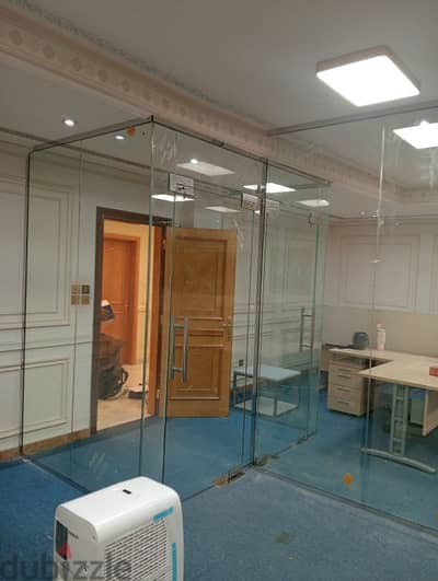 glass partaion work