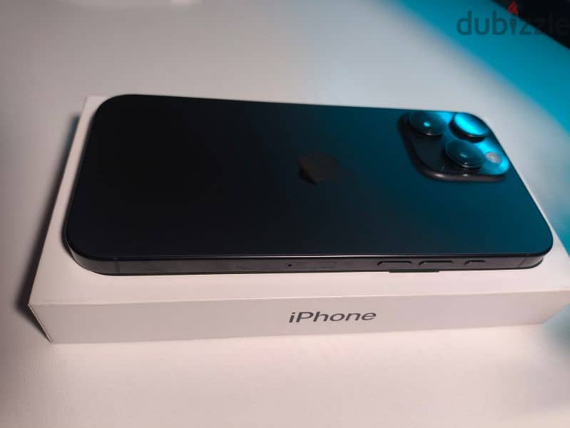 iPhone 16 pro max like new battery 100% 6