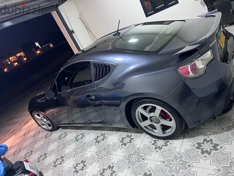 سوبارو BRZ 201364711927138051127