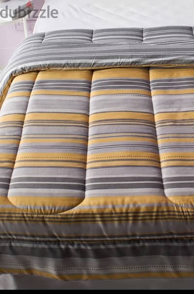 NEW Duvet comforter king size 220x230 cm never used