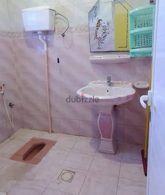 Room With Washroom for Monthly Rent – Seeb 6