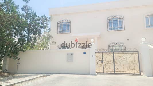 villa for sale Almawaleh للبيع توين فيلا في الموالح الجنوبية