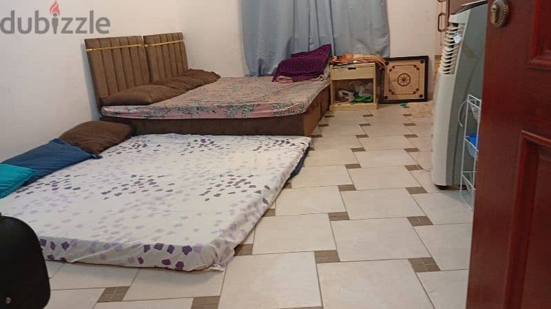 furnish room130/1bhk255studio165 for rent in Ghubra 15