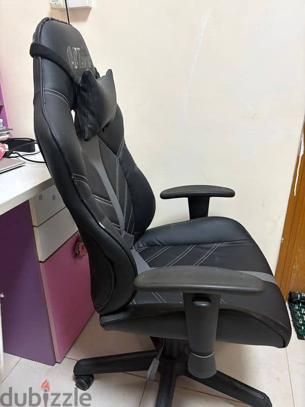 gaming chair 2