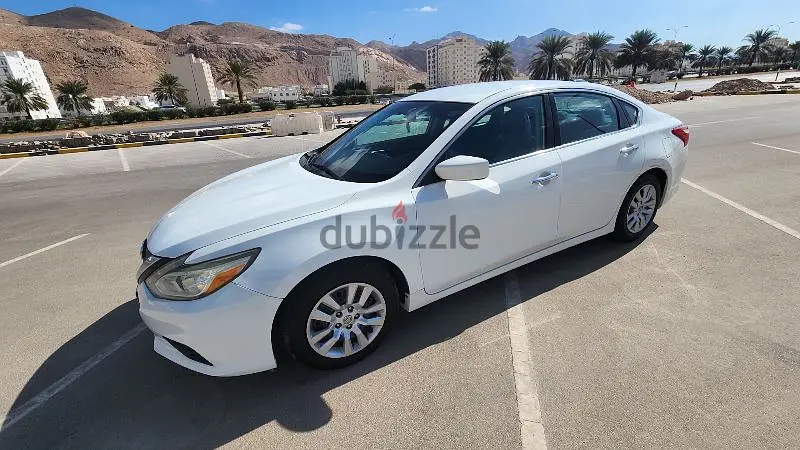 Nissan Altima 201664960975687683123