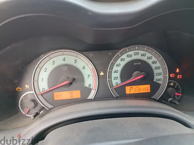 Toyota Corolla 201164960976621954123