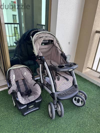 Graco Stroller with car seat