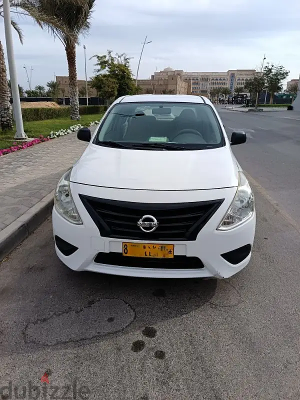 Nissan Sunny 2018