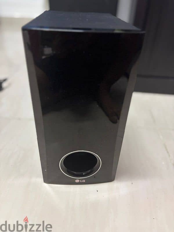 LG, DVD Home Theater system 2