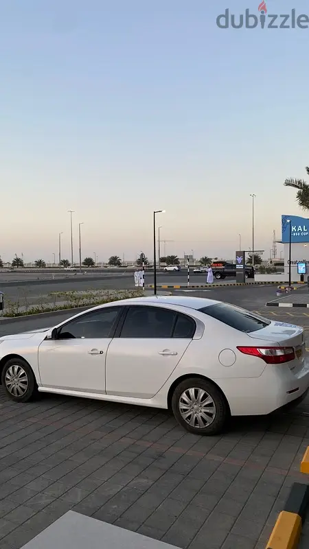 رينو سافران 201265128624379651125