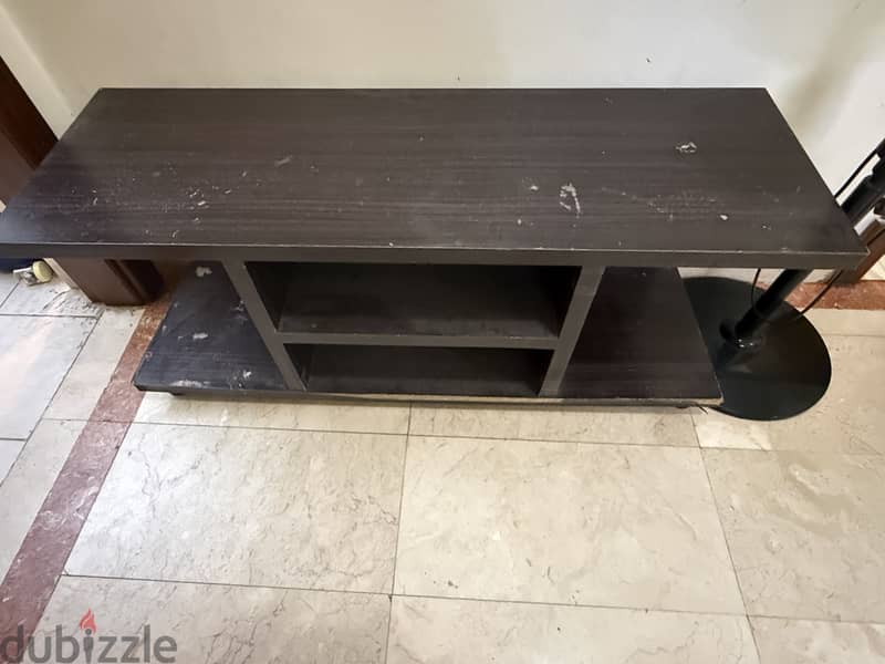 3+2 Sofa Set – Good Condition – Muscat 3