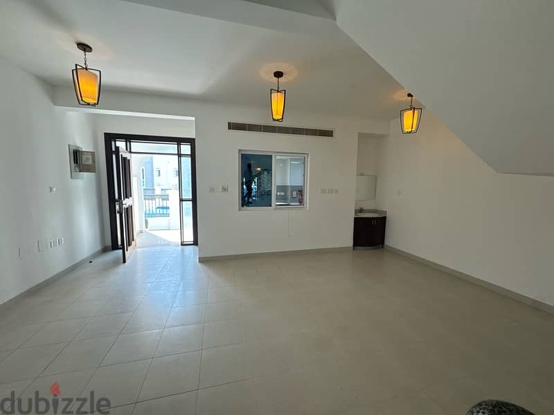 Highly recommended Stylish 3-Bedroom Townhouse for rent  | MQ 14