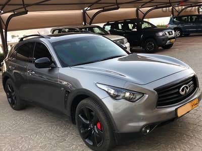Infiniti QX70S (Sport) 2015 - Oman Agency