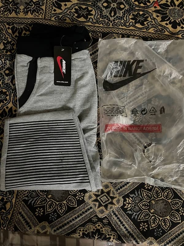 NEW NIKE MEANS TROUSER AND TIGHTS 2