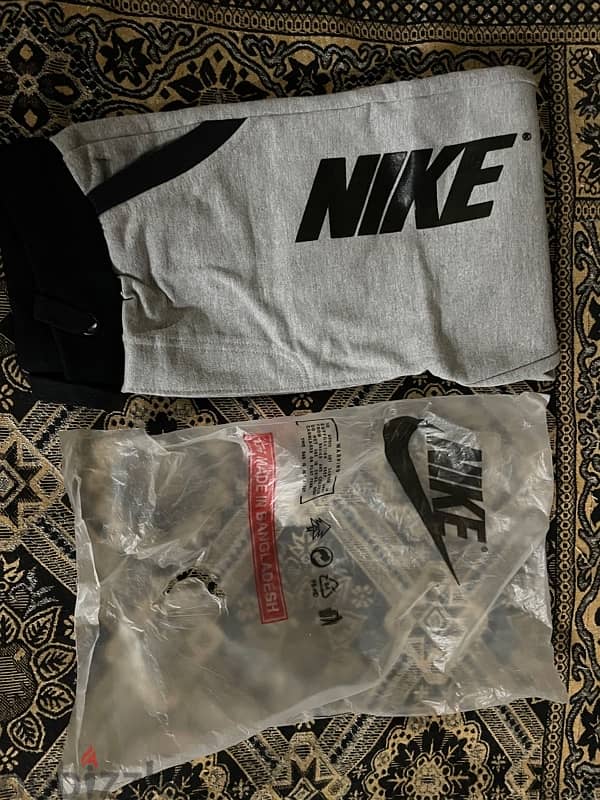 NEW NIKE MEANS TROUSER AND TIGHTS 3