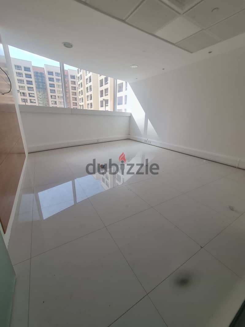 ADC802**Beautiful spacious office in Ghubra Overlooking Sultan Qabous 12
