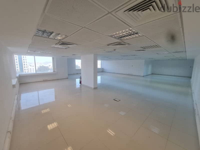 ADC803**Beautiful spacious office in Ghubra Overlooking Sultan Qabous 8