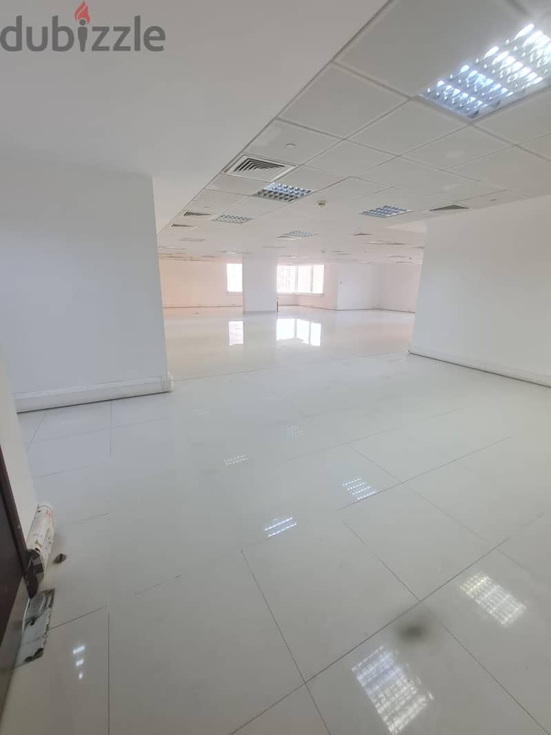 ADC803**Beautiful spacious office in Ghubra Overlooking Sultan Qabous 14