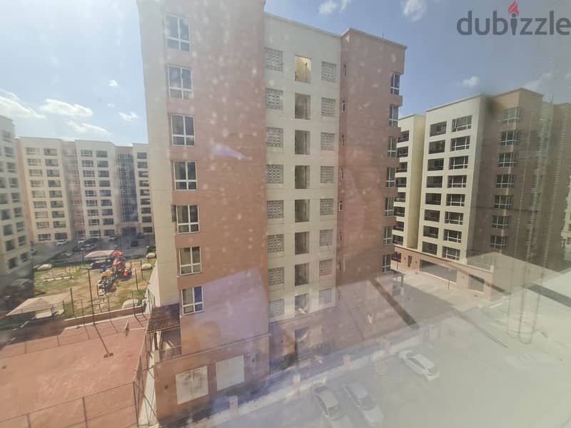 ADC804**Beautiful spacious office in Ghubra Overlooking Sultan Qabous 6