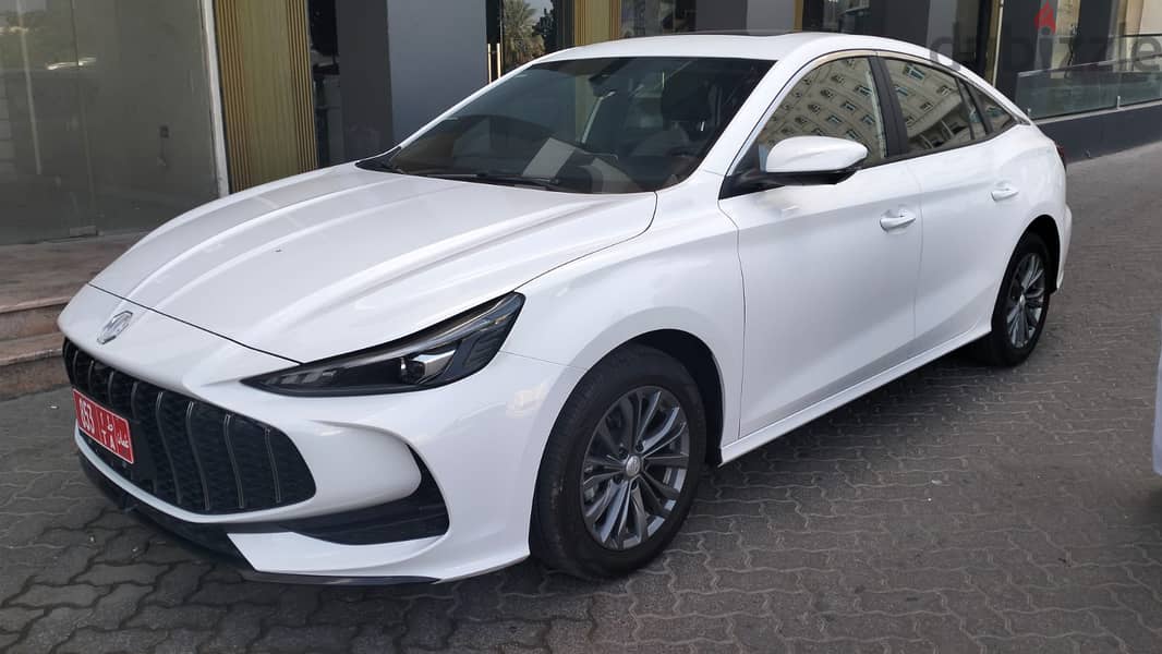 Honda city available for rent 9