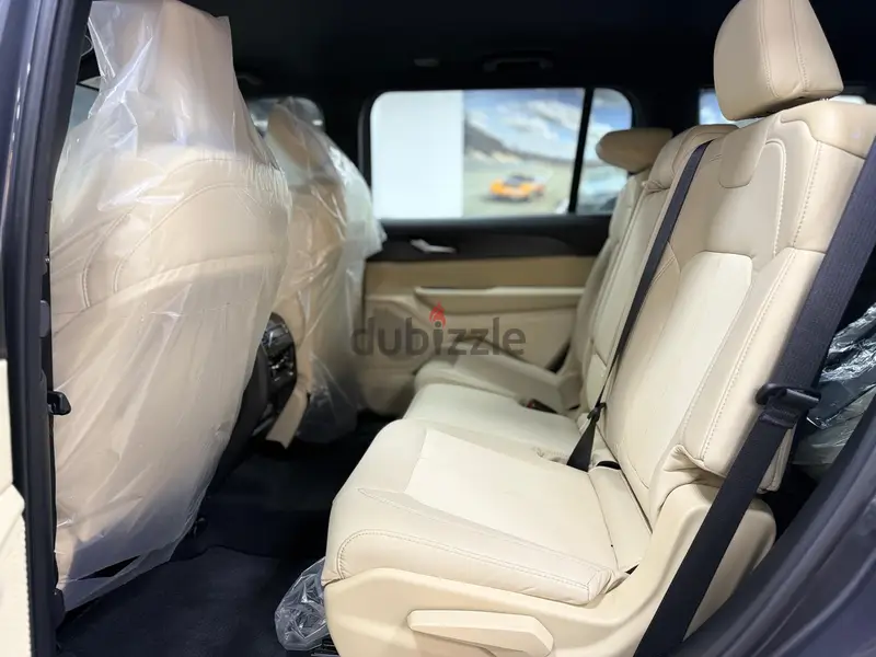 Jeep Laredo 2025655751112474891212