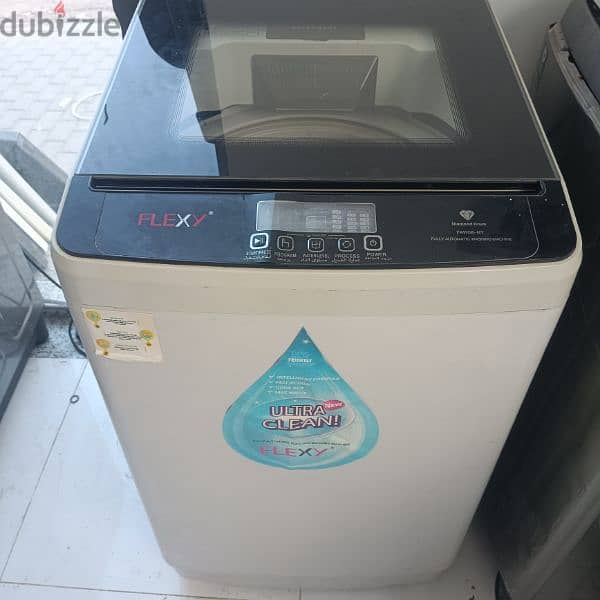 neat and clean Automatic washing machine available 4