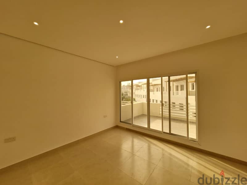 4 BR + Maid’s Room Stunning Villa in Madinat Al Ilam Gardens 12