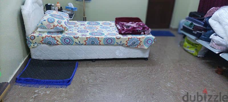 bed  space  for one lady 4