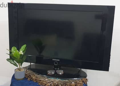 Samsung TV 32 inch