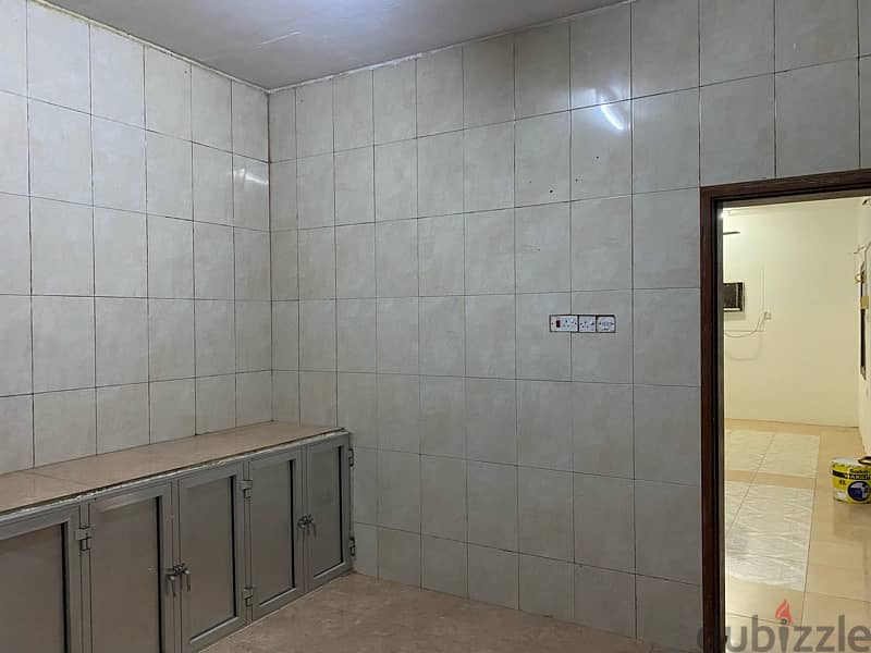 villa in front of Nizwa Hospital 6