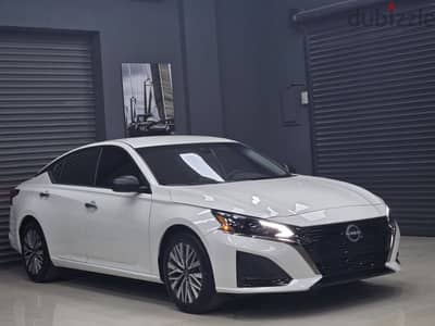 Nissan Altima 2025