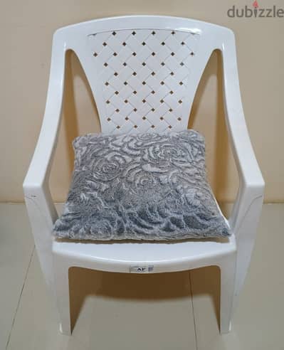 Urgent SALE-PLASTIC CHAIRS - 3 nos with 5 Cushions "Excellen