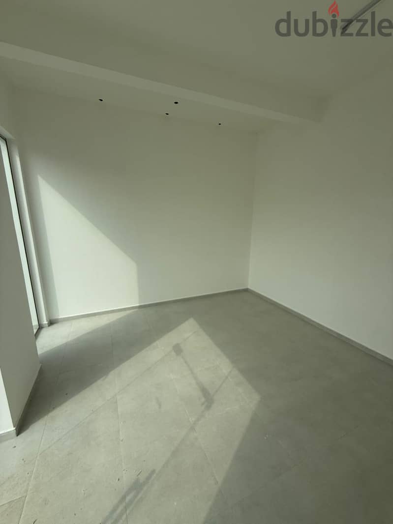 Shop For Rent   محل للإ يجار 7