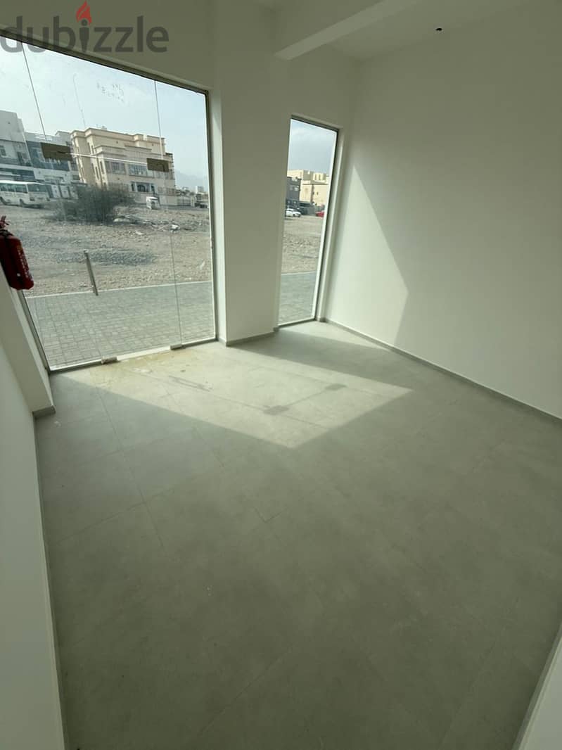 Shop For Rent   محل للإ يجار 8