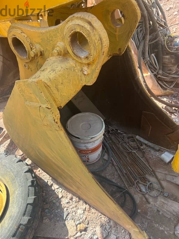 Bucket for Sale Avalable for Exvater And JCB also Pin Avalable 3