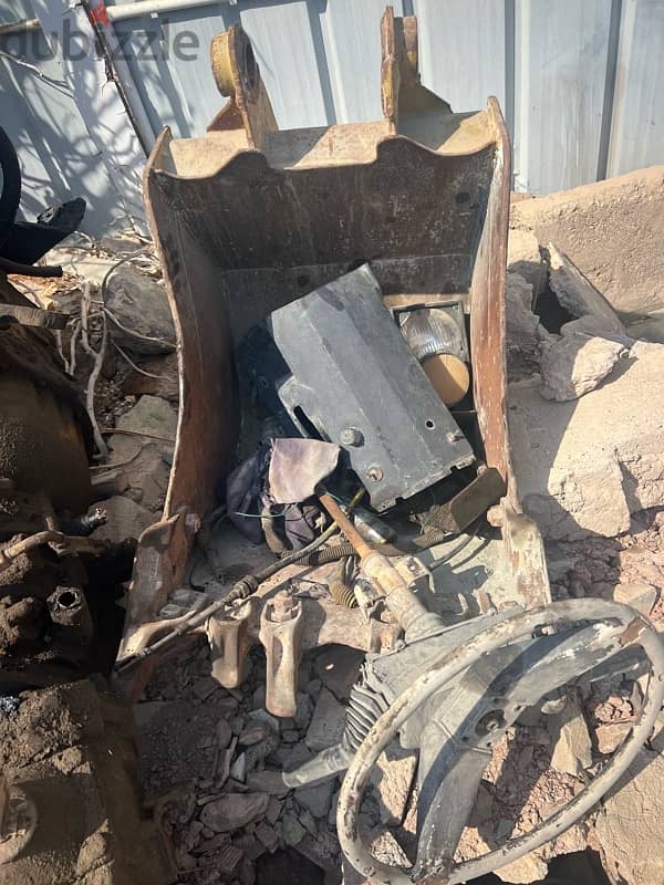 Bucket for Sale Avalable for Exvater And JCB also Pin Avalable 6